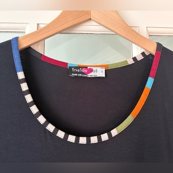 Inside Out Boutique Black Tunic with Color-block Trim size Small - Picture 3 of 5
